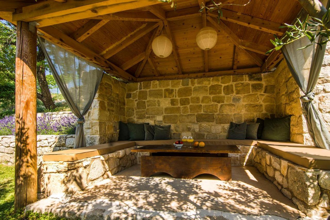 Holiday Home Radic Klis Ngoại thất bức ảnh