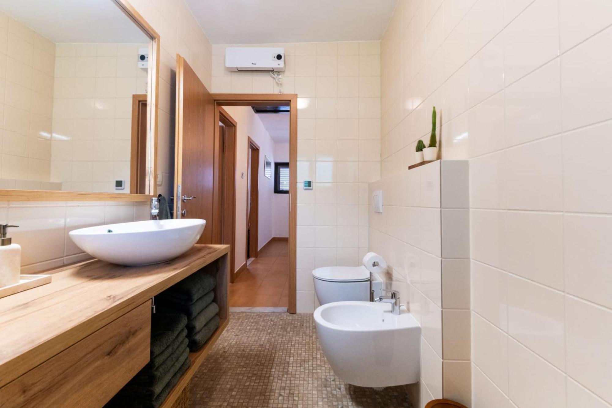 Holiday Home Radic Klis Ngoại thất bức ảnh