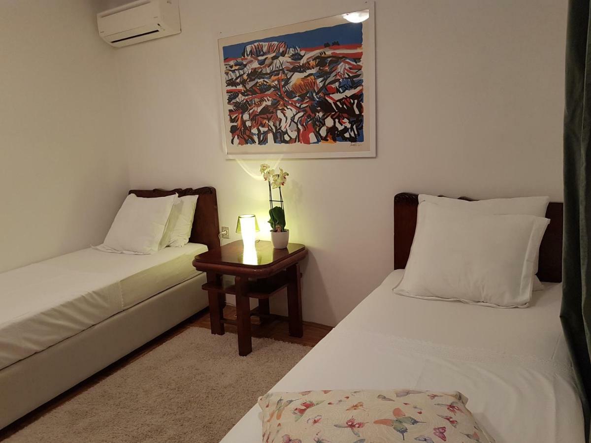 Holiday Home Radic Klis Ngoại thất bức ảnh